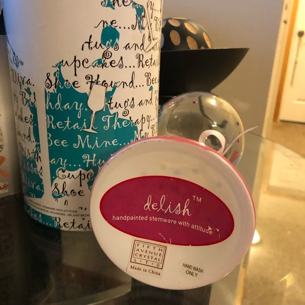 Delish Cupcakes Hand-Painted Wine Glass | 15oz Fifth Avenue Crystal Goblet